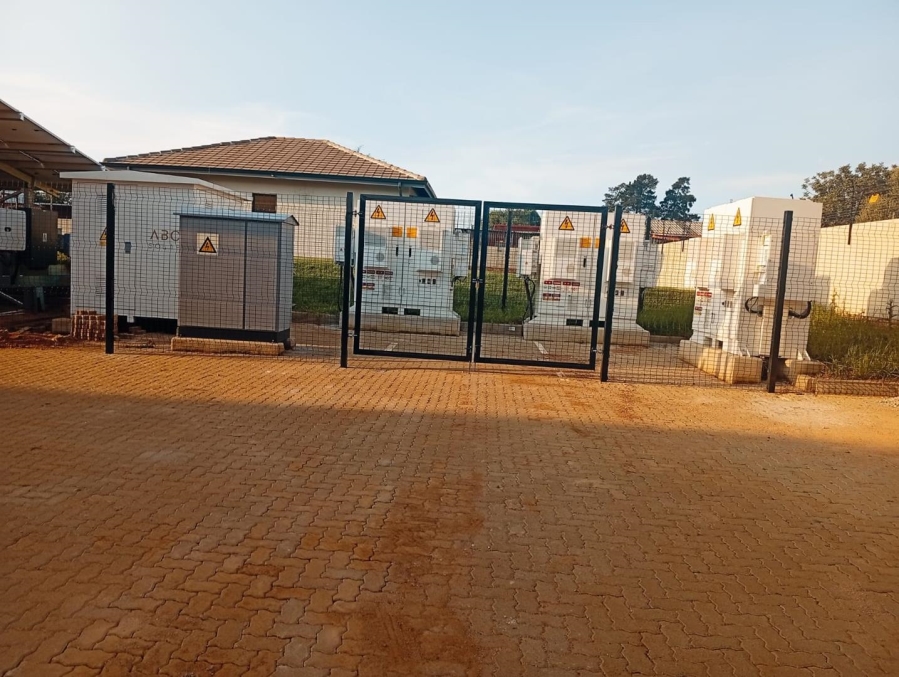 2 Bedroom Property for Sale in Norton Park Gauteng
