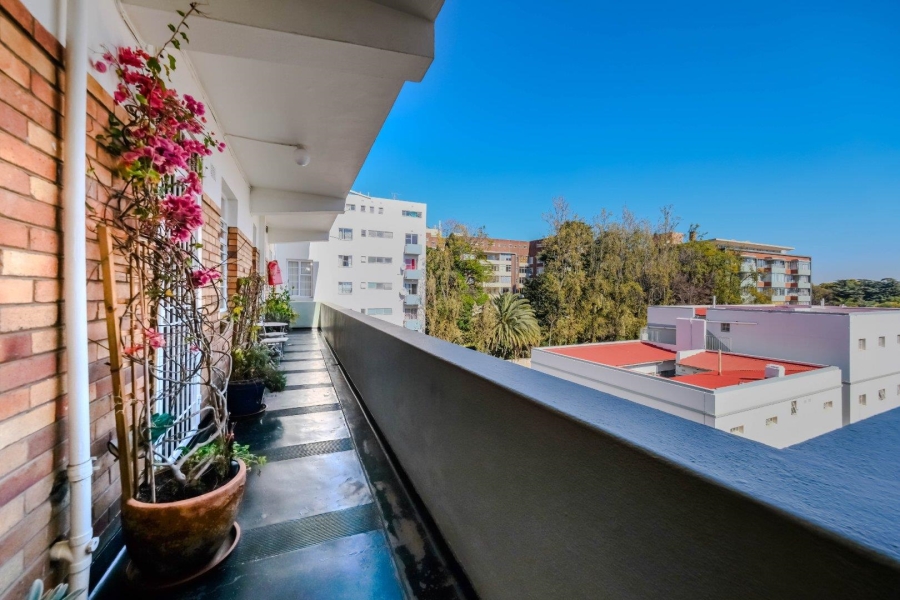 To Let 2 Bedroom Property for Rent in Killarney Gauteng