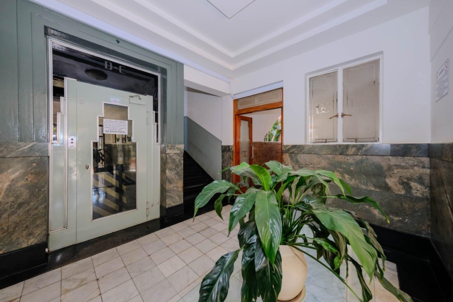 To Let 2 Bedroom Property for Rent in Killarney Gauteng