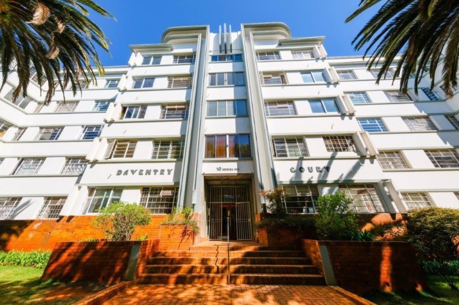 To Let 2 Bedroom Property for Rent in Killarney Gauteng