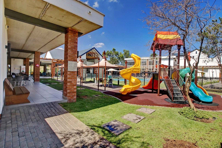 1 Bedroom Property for Sale in Olivedale Gauteng