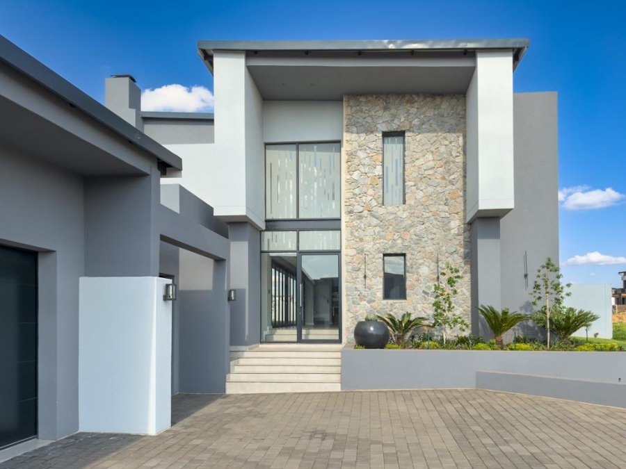 5 Bedroom Property for Sale in Midstream Estate Gauteng