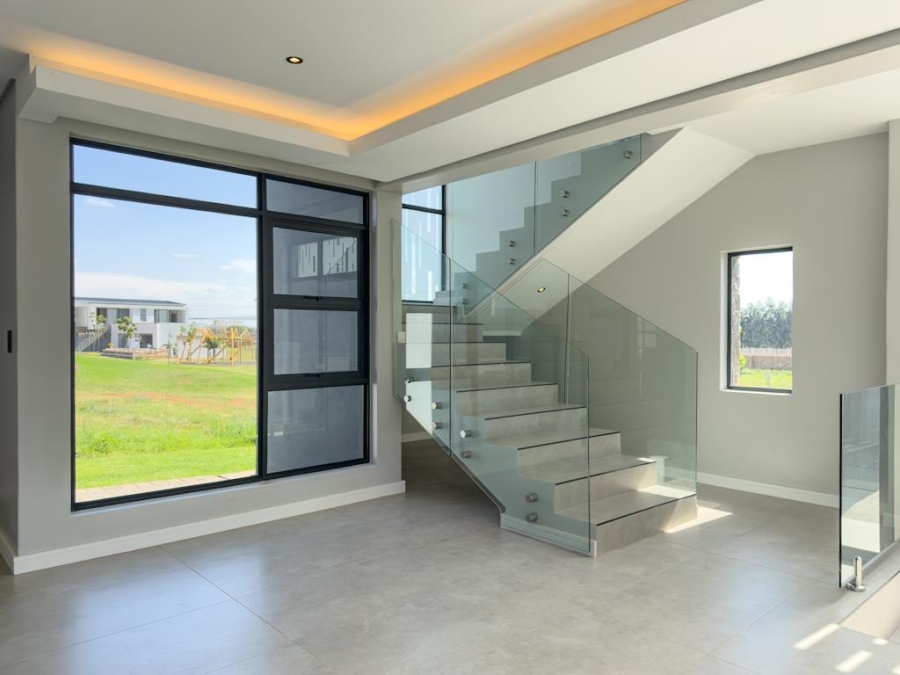 5 Bedroom Property for Sale in Midstream Estate Gauteng