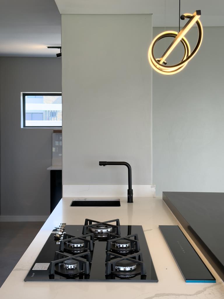 5 Bedroom Property for Sale in Midstream Estate Gauteng