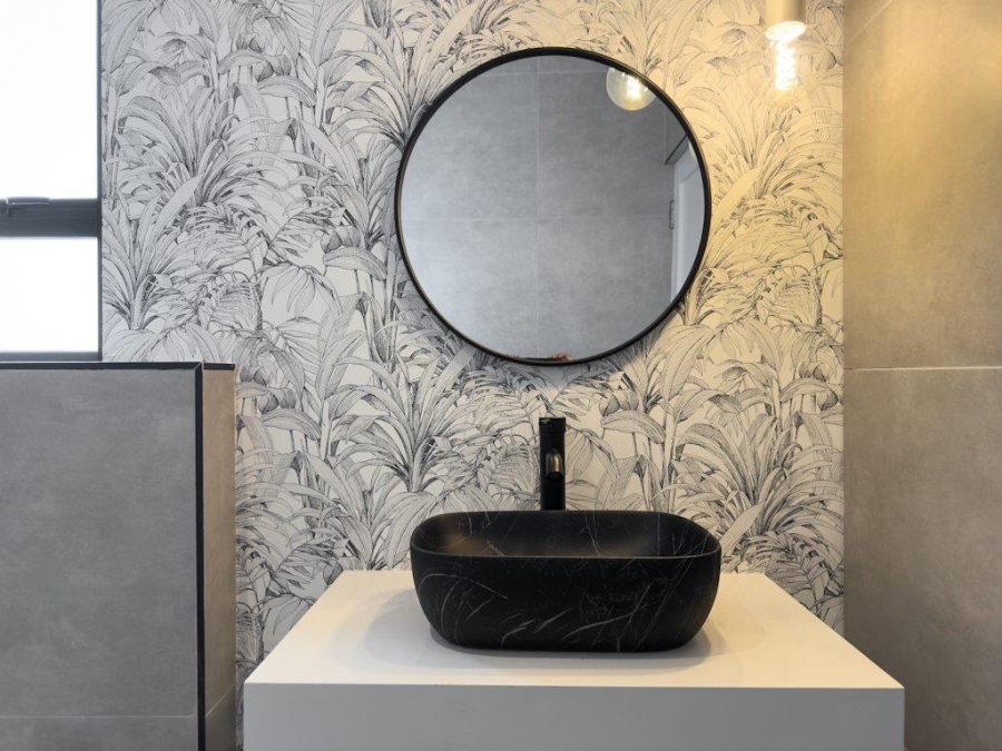 5 Bedroom Property for Sale in Midstream Estate Gauteng