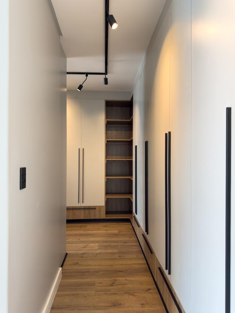 5 Bedroom Property for Sale in Midstream Estate Gauteng