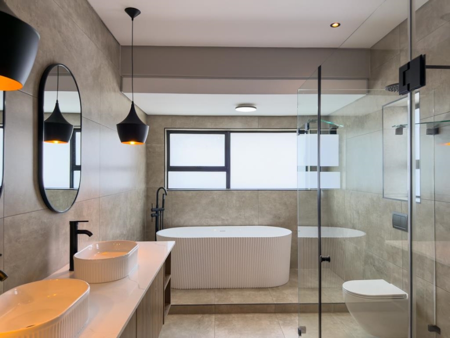 5 Bedroom Property for Sale in Midstream Estate Gauteng