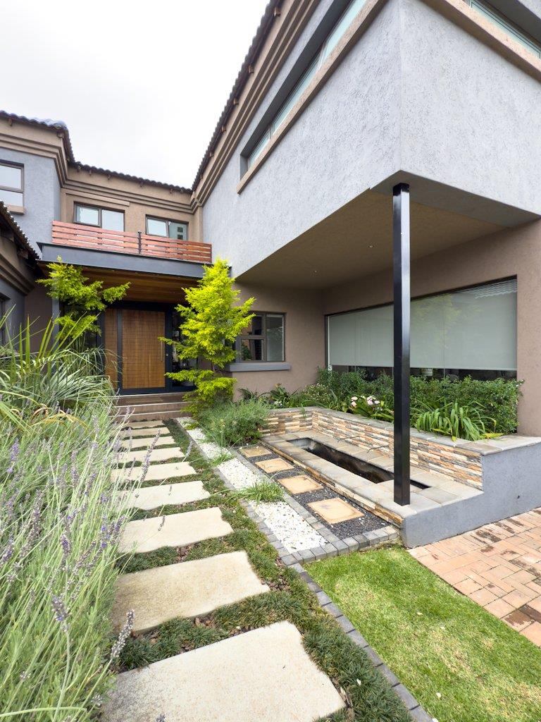 5 Bedroom Property for Sale in Midlands Estate Gauteng