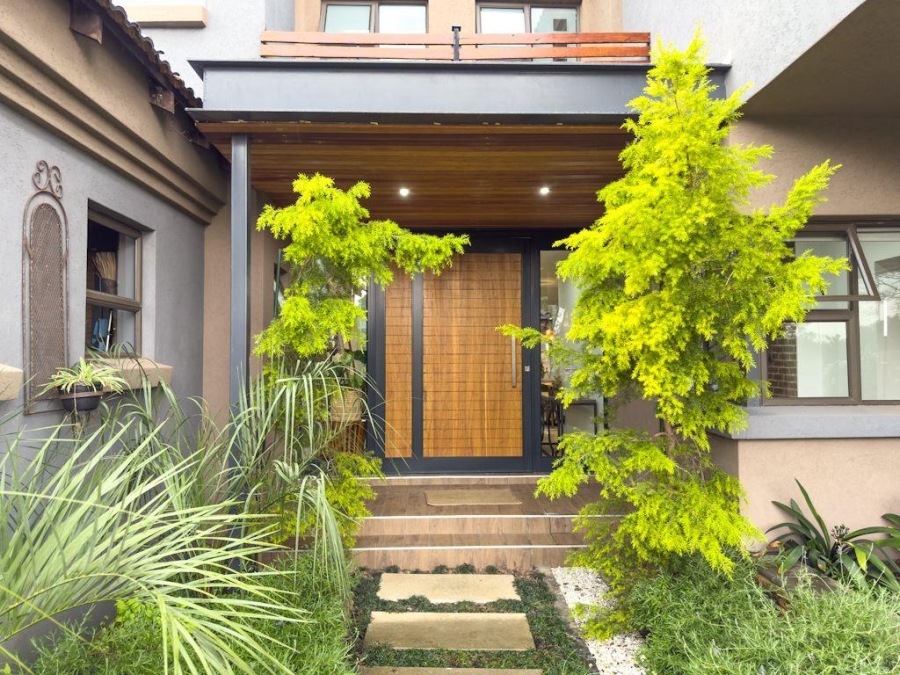 5 Bedroom Property for Sale in Midlands Estate Gauteng