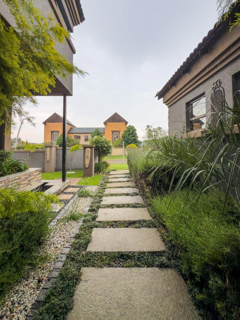 5 Bedroom Property for Sale in Midlands Estate Gauteng