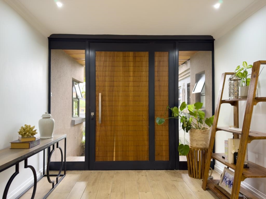 5 Bedroom Property for Sale in Midlands Estate Gauteng