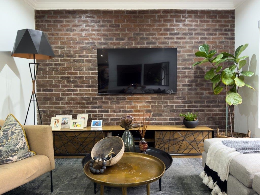 5 Bedroom Property for Sale in Midlands Estate Gauteng