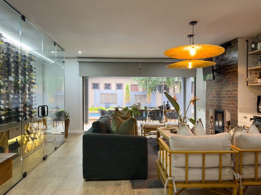 5 Bedroom Property for Sale in Midlands Estate Gauteng