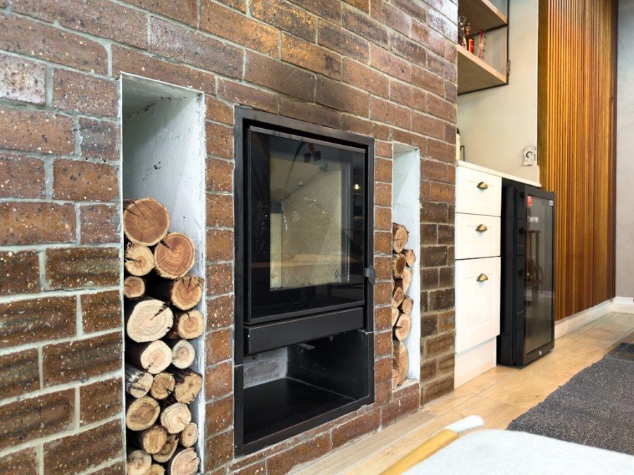 5 Bedroom Property for Sale in Midlands Estate Gauteng