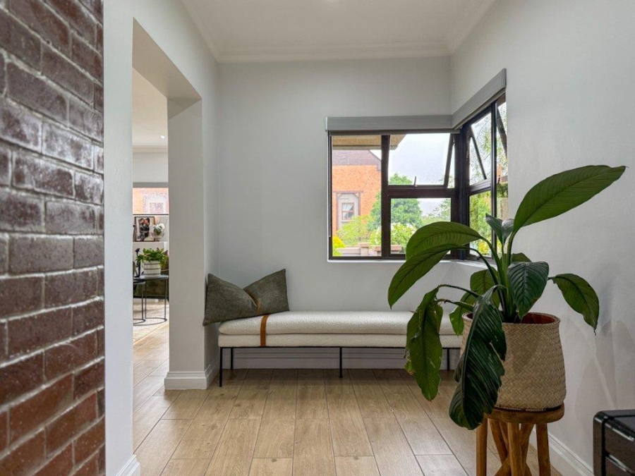 5 Bedroom Property for Sale in Midlands Estate Gauteng