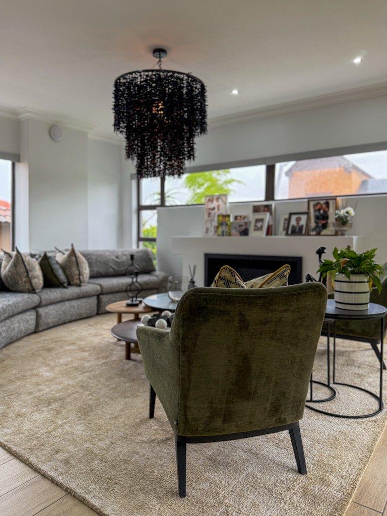 5 Bedroom Property for Sale in Midlands Estate Gauteng