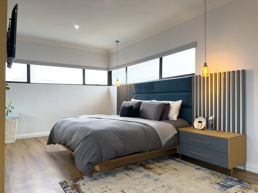 5 Bedroom Property for Sale in Midlands Estate Gauteng