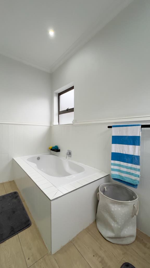 5 Bedroom Property for Sale in Midlands Estate Gauteng