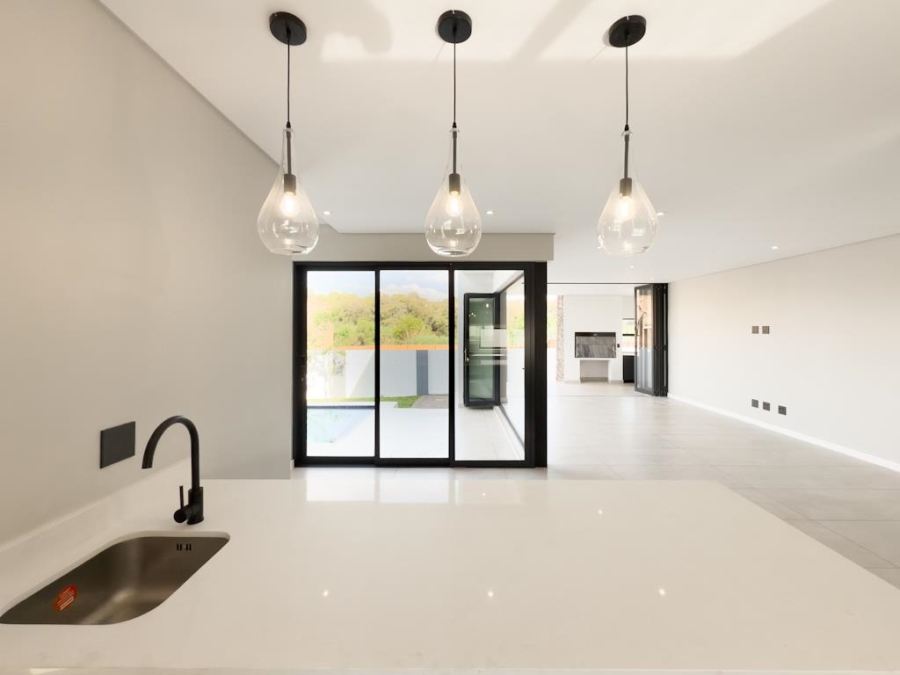 4 Bedroom Property for Sale in Midstream Estate Gauteng