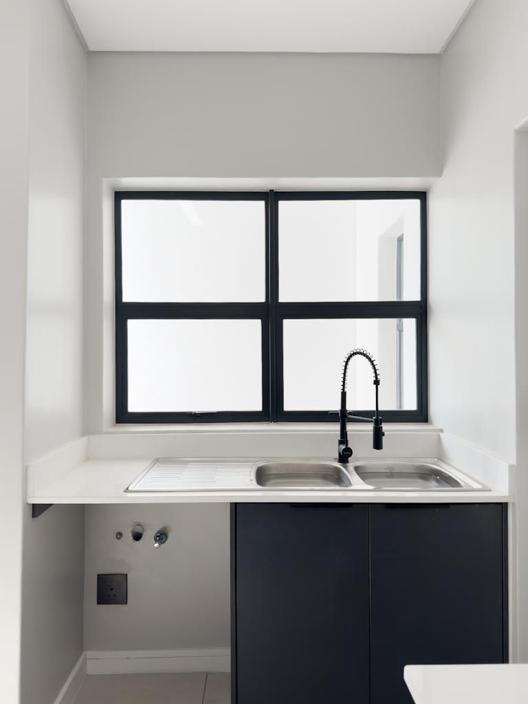 4 Bedroom Property for Sale in Midstream Estate Gauteng