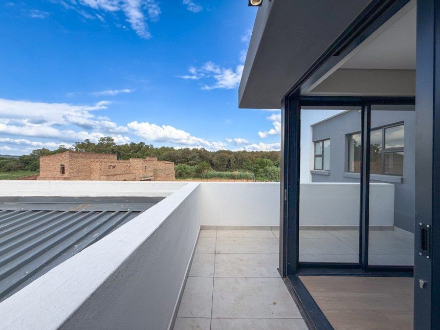 4 Bedroom Property for Sale in Midstream Estate Gauteng