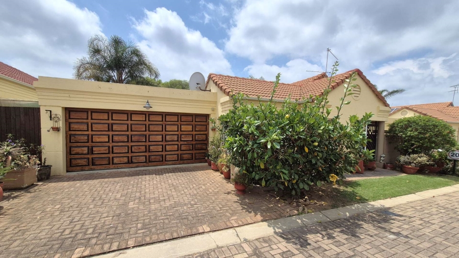 3 Bedroom Property for Sale in Northwold Gauteng