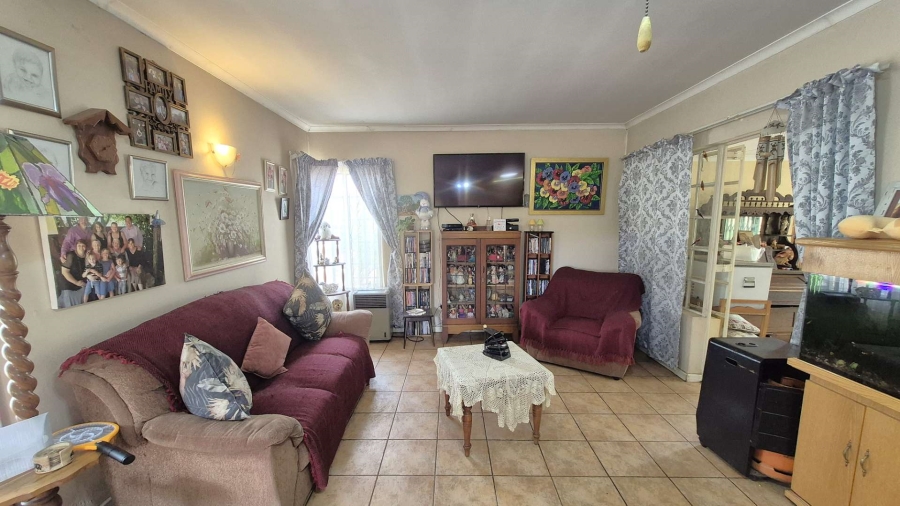 3 Bedroom Property for Sale in Northwold Gauteng
