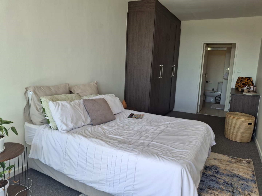 1 Bedroom Property for Sale in Benmore Gauteng