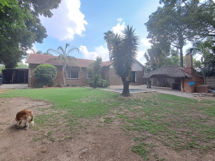 4 Bedroom Property for Sale in The Reeds Gauteng