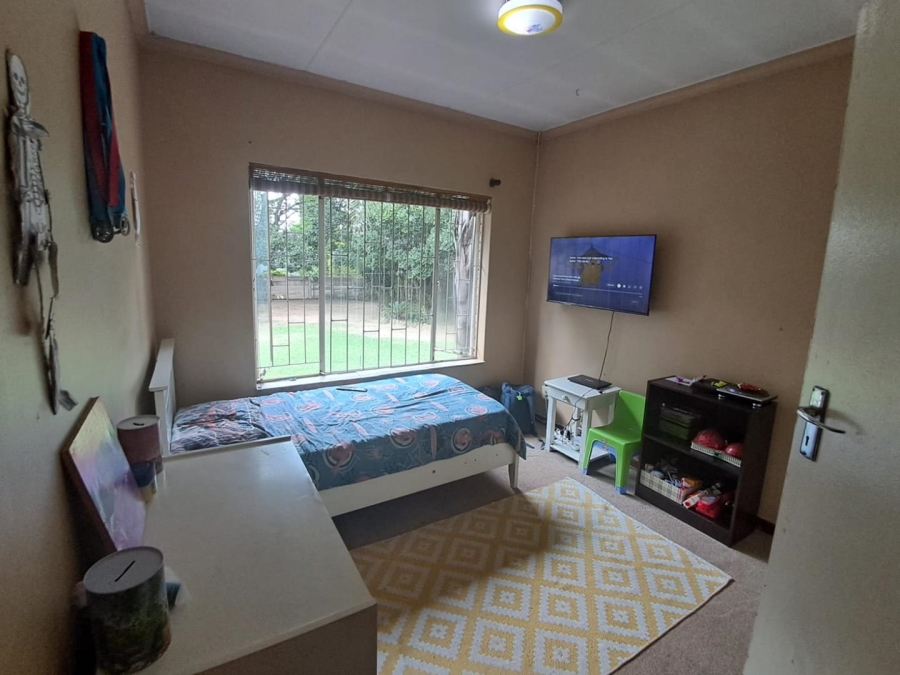 4 Bedroom Property for Sale in The Reeds Gauteng