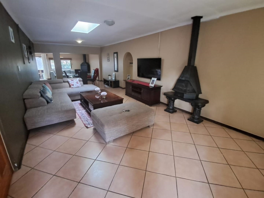 4 Bedroom Property for Sale in The Reeds Gauteng