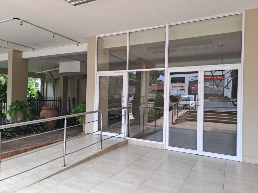 To Let 3 Bedroom Property for Rent in Illovo Gauteng