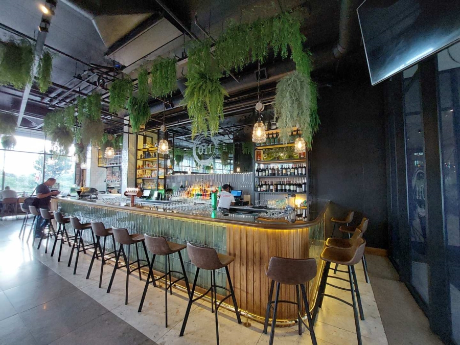 2 Bedroom Property for Sale in Glenadrienne Gauteng