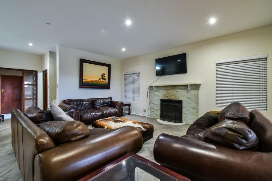 3 Bedroom Property for Sale in Moreleta Park Gauteng