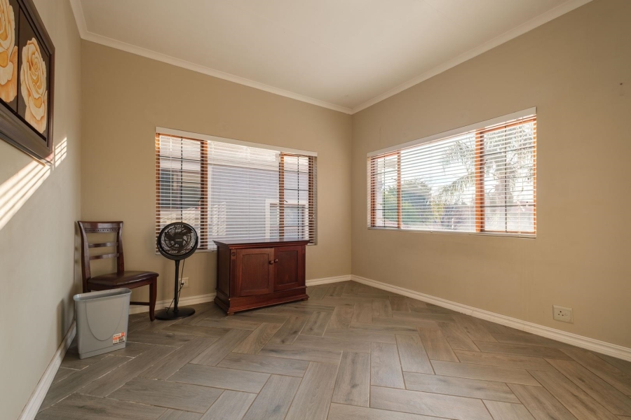 3 Bedroom Property for Sale in Moreleta Park Gauteng