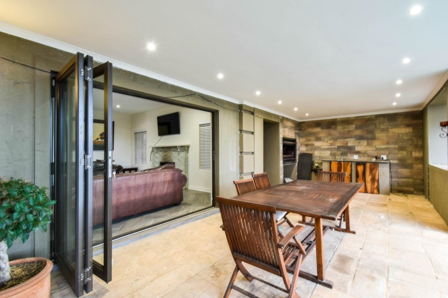 3 Bedroom Property for Sale in Moreleta Park Gauteng