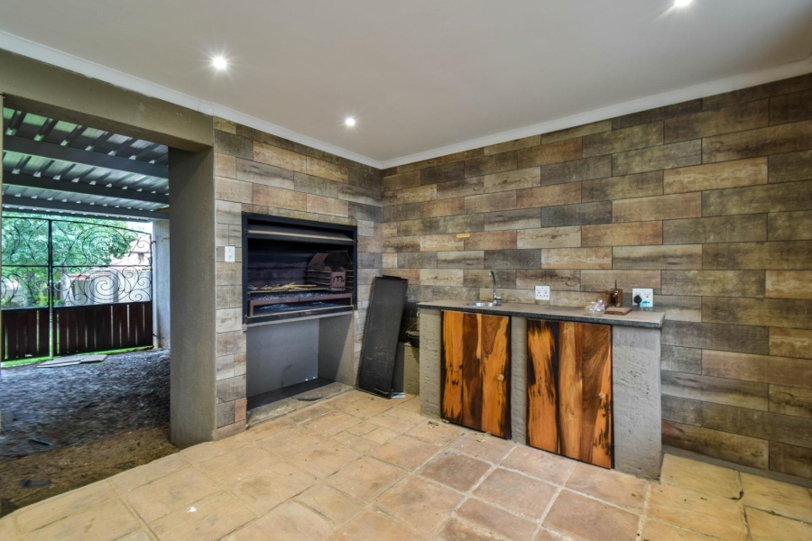 3 Bedroom Property for Sale in Moreleta Park Gauteng