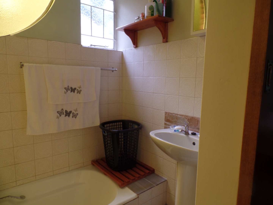 4 Bedroom Property for Sale in Monument Park Gauteng