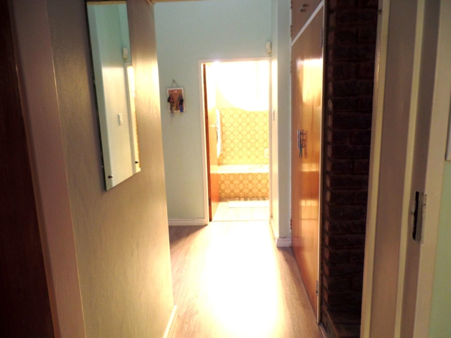 4 Bedroom Property for Sale in Monument Park Gauteng