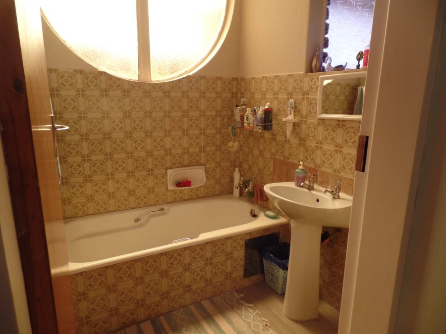 4 Bedroom Property for Sale in Monument Park Gauteng