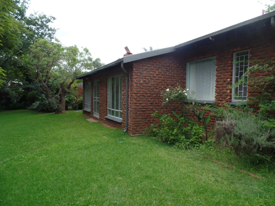4 Bedroom Property for Sale in Monument Park Gauteng