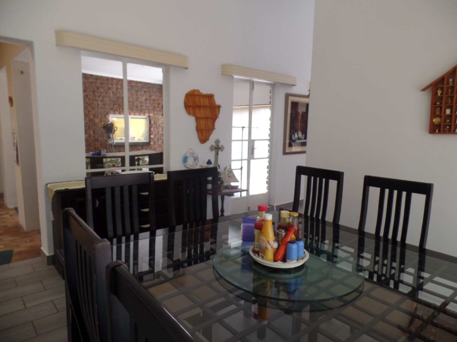 4 Bedroom Property for Sale in Monument Park Gauteng