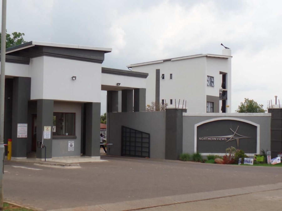 2 Bedroom Property for Sale in Elardus Park Gauteng