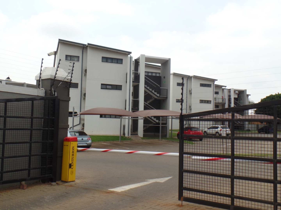 2 Bedroom Property for Sale in Elardus Park Gauteng