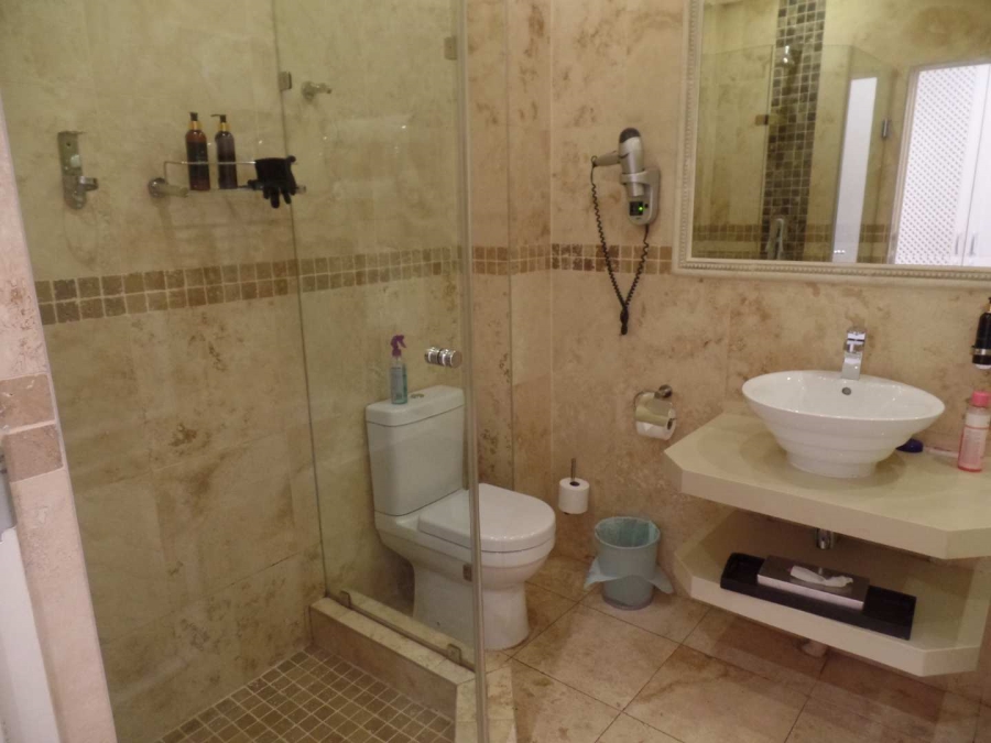 9 Bedroom Property for Sale in Groenkloof Gauteng