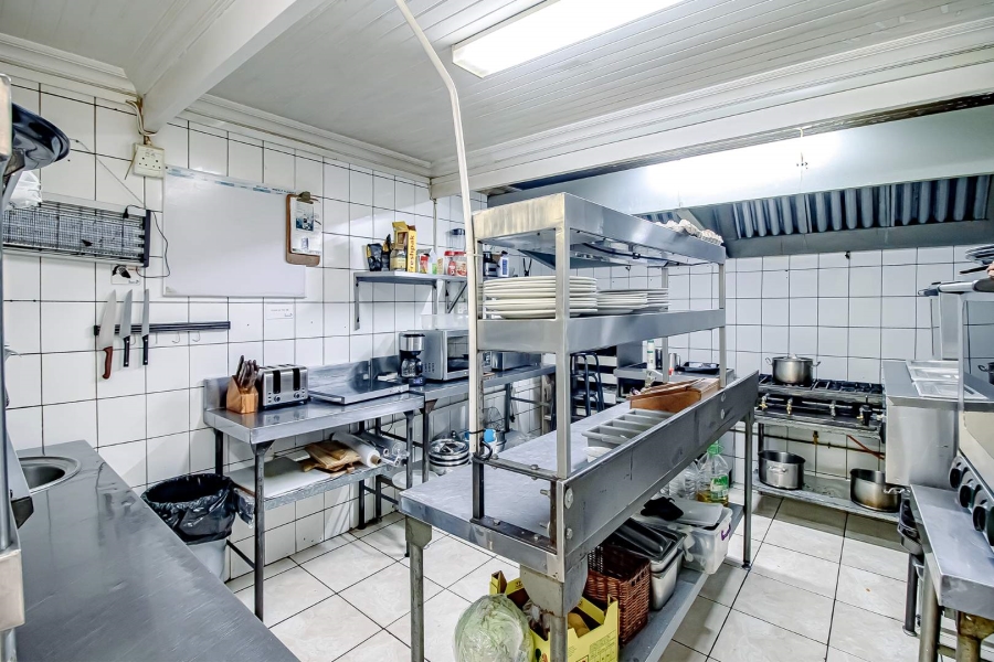 9 Bedroom Property for Sale in Groenkloof Gauteng