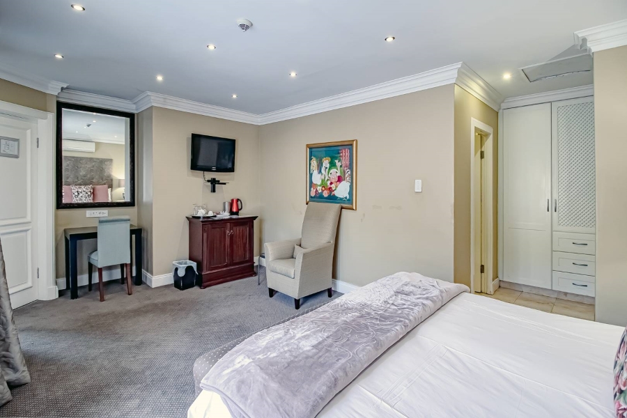 9 Bedroom Property for Sale in Groenkloof Gauteng