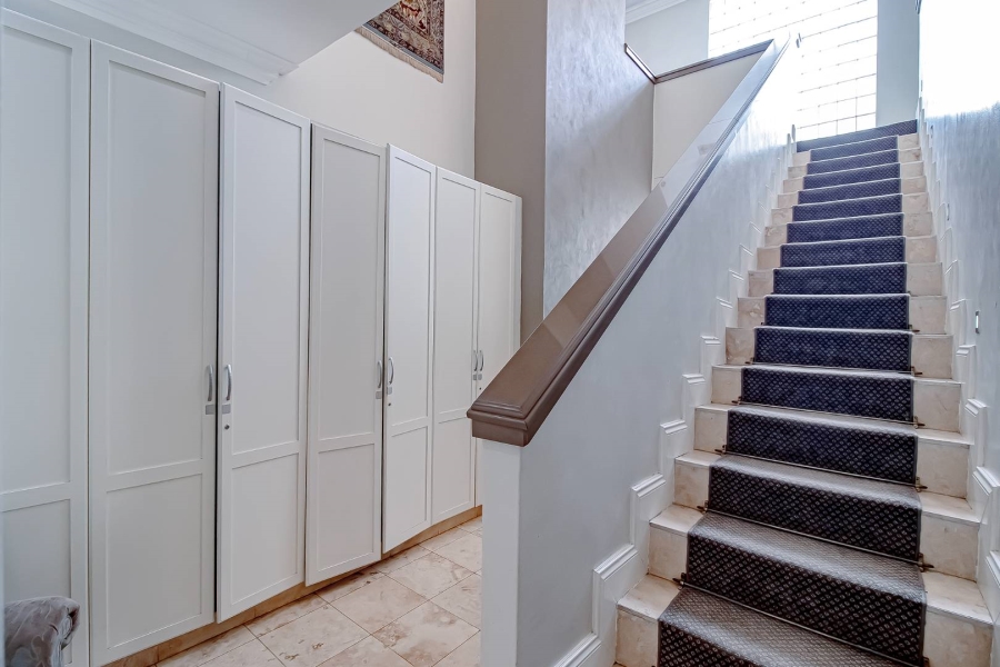 9 Bedroom Property for Sale in Groenkloof Gauteng