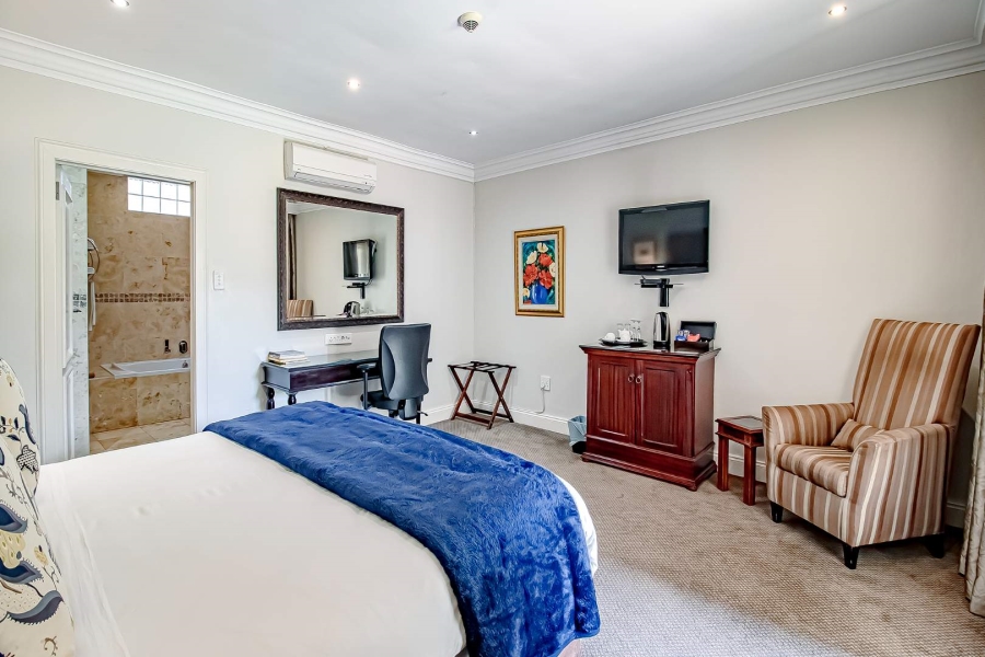 9 Bedroom Property for Sale in Groenkloof Gauteng