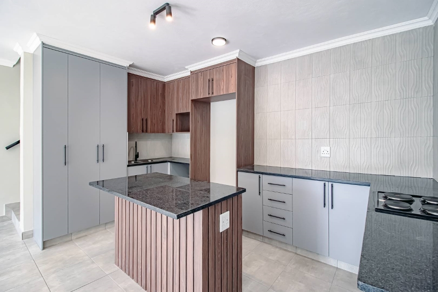 2 Bedroom Property for Sale in Muckleneuk Gauteng